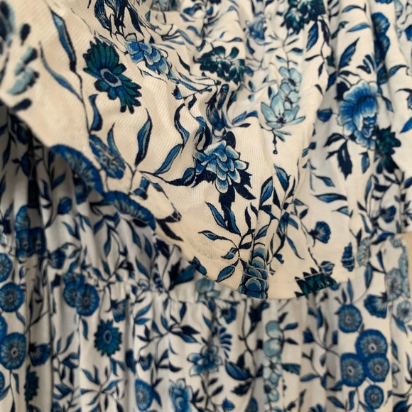 ✨Sale✨H&M shoulder off maxi dress - Picture 5 of 9